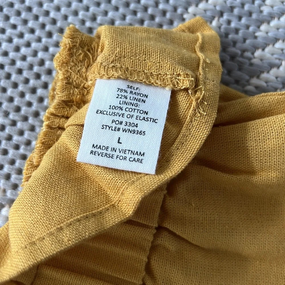 TIMING | Linen V Neckline Frill Hem Top - Picture 3 of 5